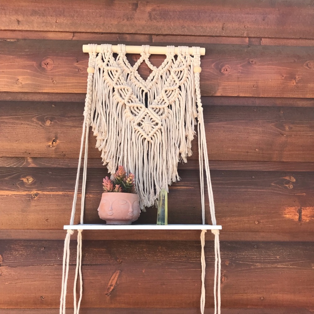Stunning Handmade Macrame Shelf - Picture 3 of 5